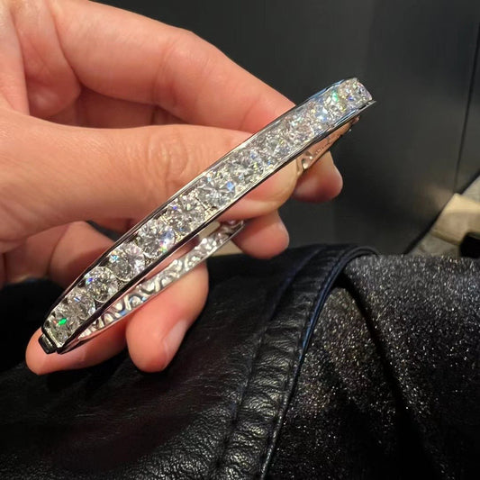 "18K Gold-Plated Moissanite Bracelet | Pure Silver Diamond Look"