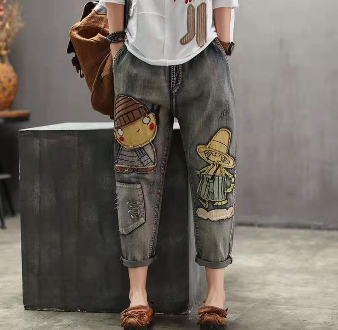 Streetwear Patchwork Cotton Jeans – Embroidered Style (26–34)